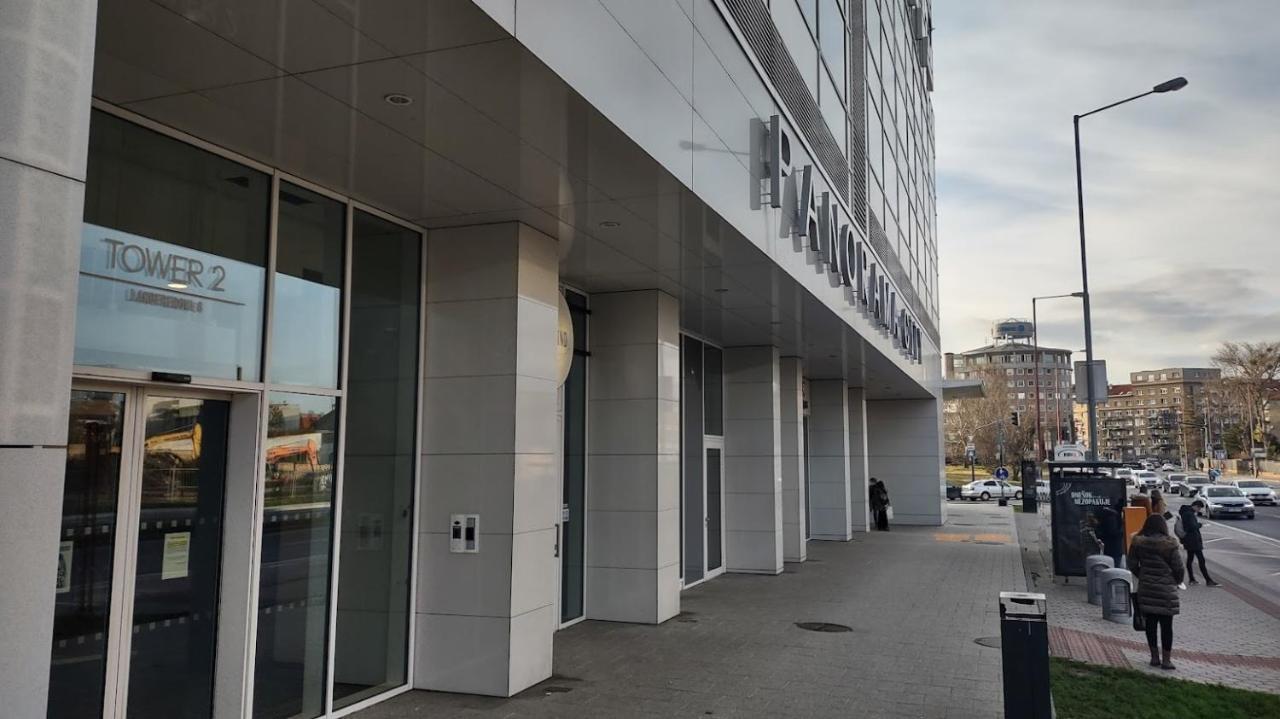 Panorama - Sunset And Castle View, 22Nd Floor, Garage, Ac Apartment Bratislava Exterior photo